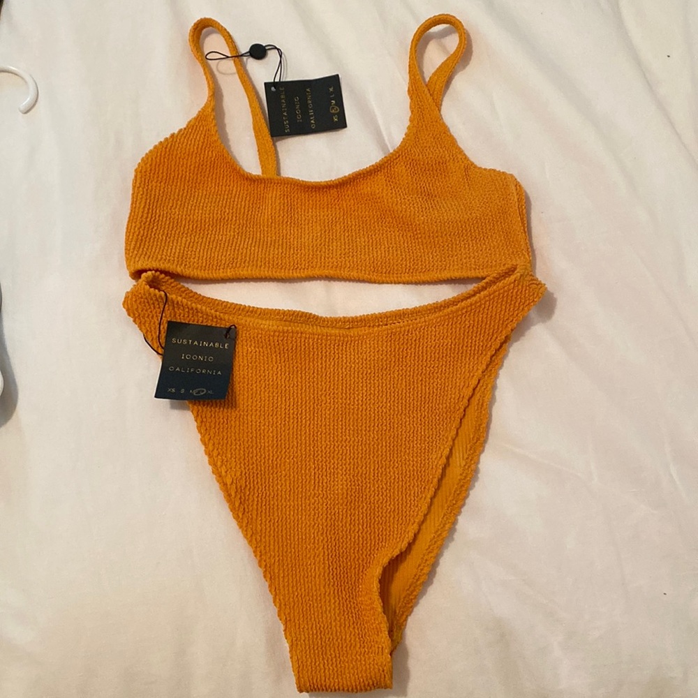 SOLD - Brand new Skatie Bikini Set.